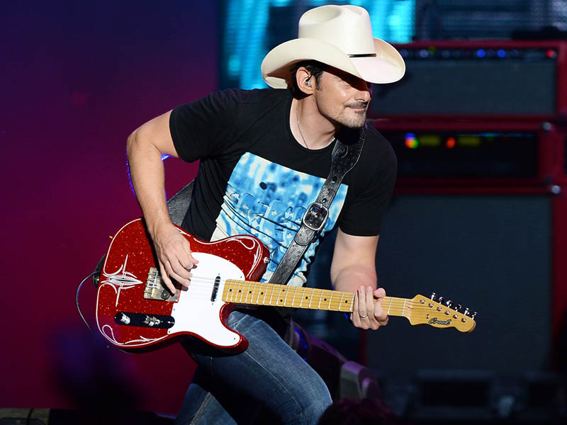 Brad Paisley at Ameris Bank Amphitheatre